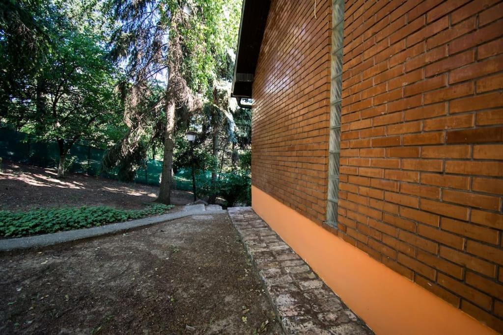 Happy House Villa Velika Remeta Buitenkant foto